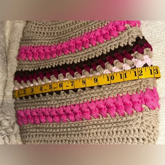 NWT Handcrafted Pink and Tan Crochet Crossbody Bag - Picture 12 of 13